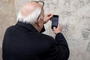 Bakan Avcı kendisine benzetti, sonra fotoğrafını &ccedil;ekti!