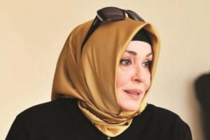 &Uuml;nl&uuml; oyuncu Necla Nazır'ın acı kaybı
