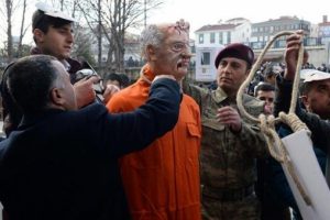 Halisdemir davasında yargılanan sanıklara yağlı urgan