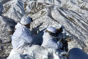 Ter&ouml;re 230 operasyon: 24 ter&ouml;rist yakalandı