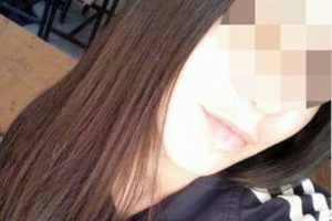 Kız kardeşe fotoğraf paylaşım dayağı