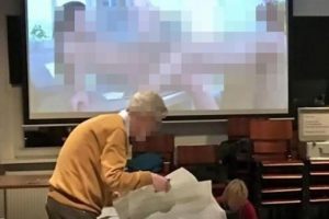 Oy sayım merkezinde porno yayın skandalı!