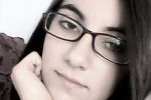 Ortaokul &ouml;ğrencisi Sıla sitenin bah&ccedil;esinde &ouml;l&uuml; bulundu