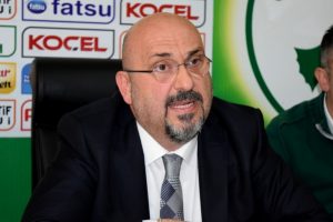 Mustafa Bozbağ: Şerefsizlik yapana şiir mi yazayım!