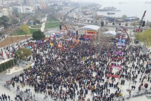 İstanbul'da nevruz kutlamaları coşkuyla devam ediyor