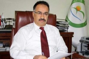 FET&Ouml;'c&uuml; rekt&ouml;r '100 &uuml;zerinden 9' alan kişiyi atamış!