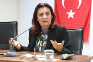 CHP Bursa Milletvekili Karabıyık: Katılımcı b&uuml;t&ccedil;e yapmak &ccedil;ok b&uuml;y&uuml;k bir hayal