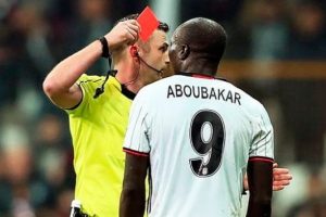 Beşiktaş'ta Aboubakar'ın cezası belli oldu