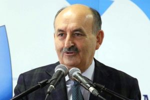 "Atat&uuml;rk'&uuml;n g&ouml;lgesine yan gelip yatmaktan vazge&ccedil;in"