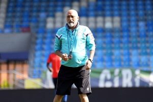 &Ccedil;aykur Rizespor'da iki futbolcu kadro dışı bırakıldı