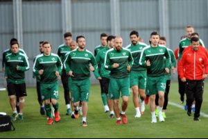 Bursaspor'da Atiker Konyaspor hazırlığı başladı