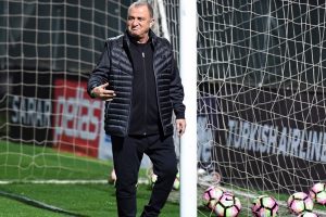 Terim kadroda değişikliği seviyor
