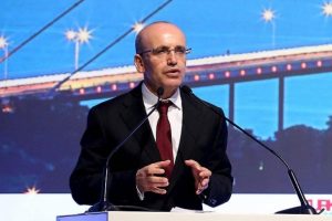 Şimşek: T&uuml;rkiye'de piyasaya girilmesi gereken zaman