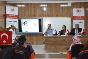 Bursa Hayat Hastanesi K&uuml;tahya'da &ouml;ğrencilerle buluştu