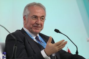T&Uuml;SİAD Y&ouml;netim Kurulu Başkanı Bilecik, Uludağ Ekonomi Zirvesi'nde konuştu