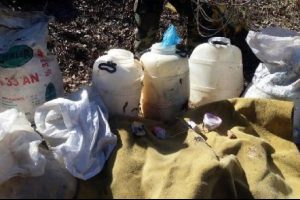 Tunceli'de 2 tonluk el yapımı bomba imha edildi