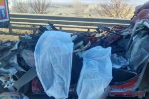 Bu otomobil mezarları oldu