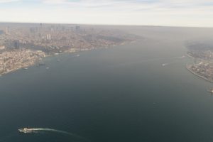 İstanbul'u kaplayan yoğun sis havadan g&ouml;r&uuml;nt&uuml;lendi