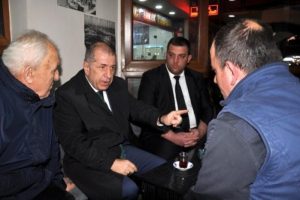 &Uuml;mit &Ouml;zdağ: Hollanda krizinde Başbakan istifasını verdi mi?