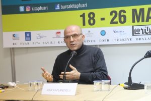 Raif Kaplanoğlu Bursalı okurlarıyla buluştu