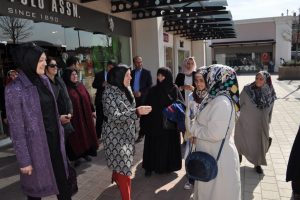 AK Parti Bursa Milletvekili G&ouml;zge&ccedil;: "Atat&uuml;rk'&uuml;n ilkelerini..."