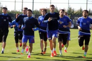 Tolga G&uuml;l: "Fenerbah&ccedil;e her zaman favoridir"