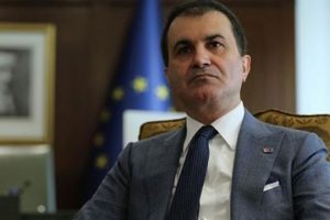 Bakan &Ccedil;elik'ten CHP'ye eleştiri