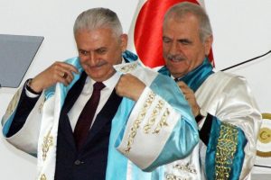Başbakan Binali Yıldırım'a Muğla'da Fahri Doktora verildi