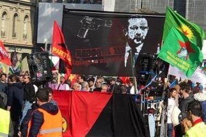 İsvi&ccedil;re, Erdoğan pankartı ile ilgili soruşturma başlattı