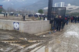 Bursa'nın yeni mezarlığı bataklığa d&ouml;nd&uuml;!