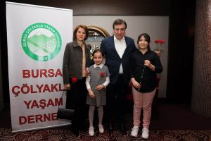 Bursa Valisi K&uuml;&ccedil;&uuml;k'ten &Ccedil;&ouml;lyak'a destek