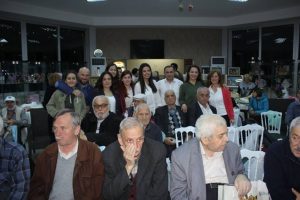 Bursa'da &Ouml;zhan G&ouml;n&uuml;ll&uuml;leri yaşlıları unutmadı