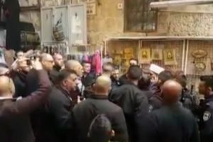 Mescidi Aksa'nın &uuml;&ccedil; muhafızı g&ouml;zaltına alındı