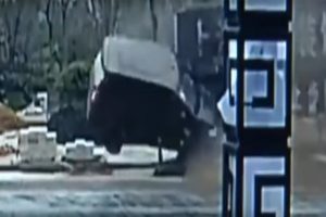 Taklalar atan ara&ccedil; bisikletlinin sonu oldu