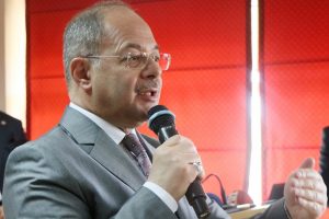 Akdağ: Bu zihniyet &Ouml;zal'a da 'diktat&ouml;r' dedi