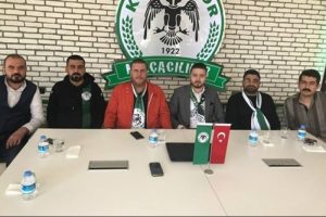 Konyaspor taraftarından &ouml;z&uuml;r diledi
