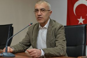 Bursa Nil&uuml;fer'de Sosyal Demokrasi Seminerleri'nin konuğu Şen oldu