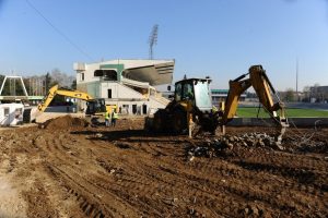 Bursa'nın stadyumdan d&ouml;n&uuml;şt&uuml;r&uuml;len yeni meydanı Cumhurbaşkanı Erdoğan'ı bekliyor