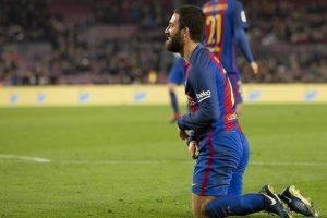 Arda Turan 3 hafta yok