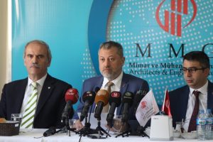 Mimar M&uuml;hendisler Grubu Bursa Şubesi referandum kararını a&ccedil;ıkladı