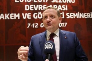 T&uuml;rk futbolunda 'video hakem' d&ouml;nemi başlıyor