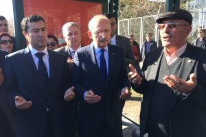 Kılı&ccedil;daroğlu Kayseri'deki Şehitler Durağı'nı ziyaret etti