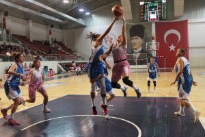 Yalova VIP farklı kaybetti
