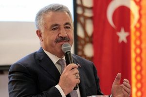 "Elektronik cihaz yasağının kaldırılması i&ccedil;in gerekeni yapıyoruz"