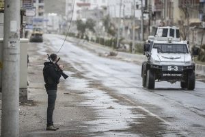 Diyarbakır'daki sokağa &ccedil;ıkma yasağı kaldırıldı
