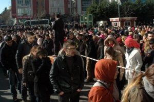 M&uuml;steşar yardımcısı a&ccedil;ıkladı! 400 bin kişi istihdam edildi