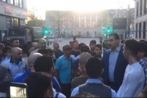 Br&uuml;ksel'de referandum kavgası: 4 kişi yaralandı