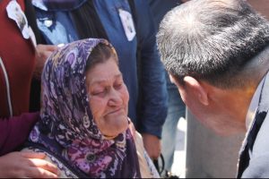 Şehit &Ouml;mer Halisdemir'in annesi hayatını kaybetti