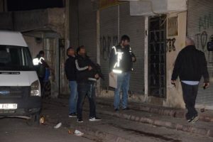 Uyuşturucu operasyonunda 25 kişiye g&ouml;zaltı