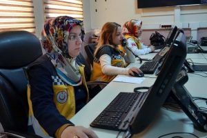 'Acılı kebap g&ouml;nderin yoksa kalp krizi ge&ccedil;ireceğim'